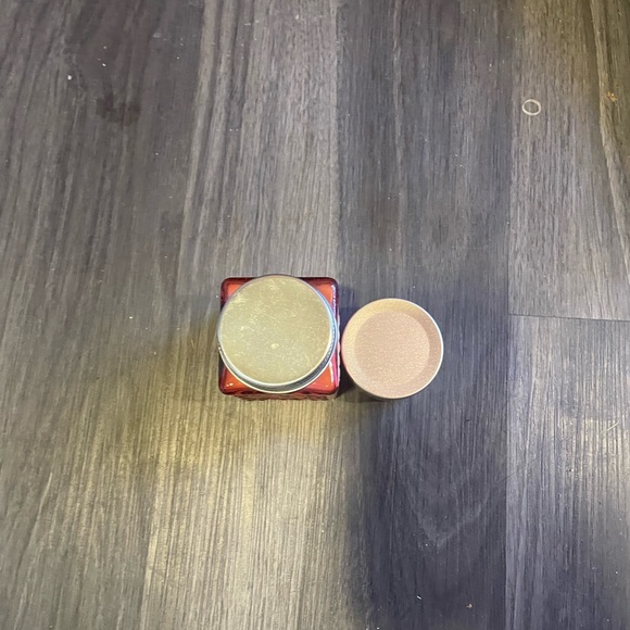 Stuff - Picture 4 of 4